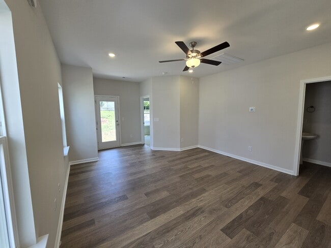 property at 5142 Pace Pk Cir