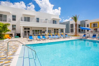 Caspian Delray in Delray Beach, FL - Building Photo - Building Photo