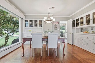 2011 Bickford Ave in Snohomish, WA - Building Photo - Building Photo