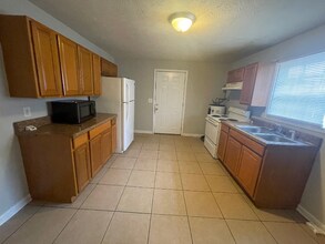 103 W 17th St in Columbia, TN - Building Photo - Building Photo