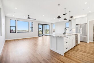 2948 Copley Ave in San Diego, CA - Building Photo - Building Photo