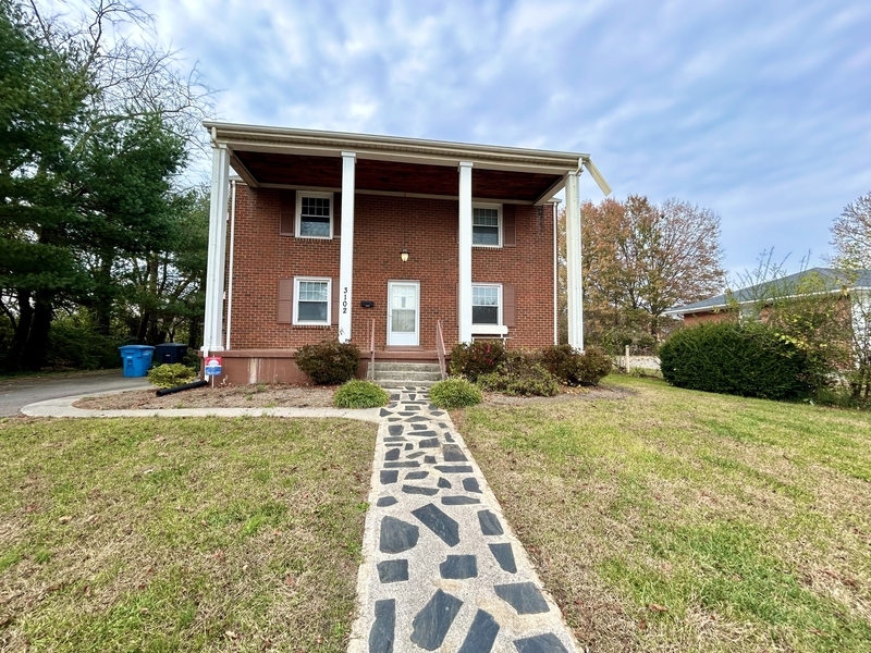 3102 Angell Ave NW in Roanoke, VA - Building Photo