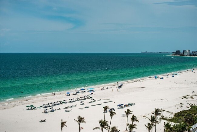 3820 Gulf Blvd in St Pete Beach, FL - Building Photo - Building Photo