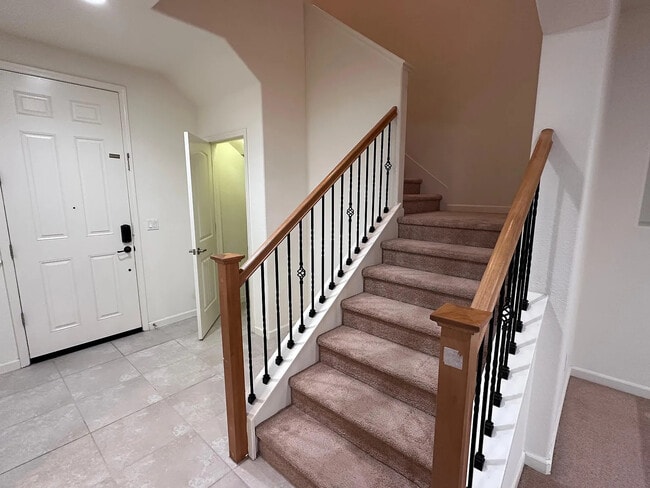 717 N Dorato Ln in Mountain House, CA - Building Photo - Building Photo