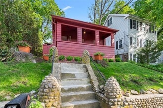 152 Main St in Cold Spring Harbor, NY - Building Photo - Building Photo