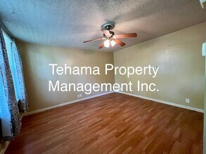 1255 Washington St in Red Bluff, CA - Building Photo - Building Photo