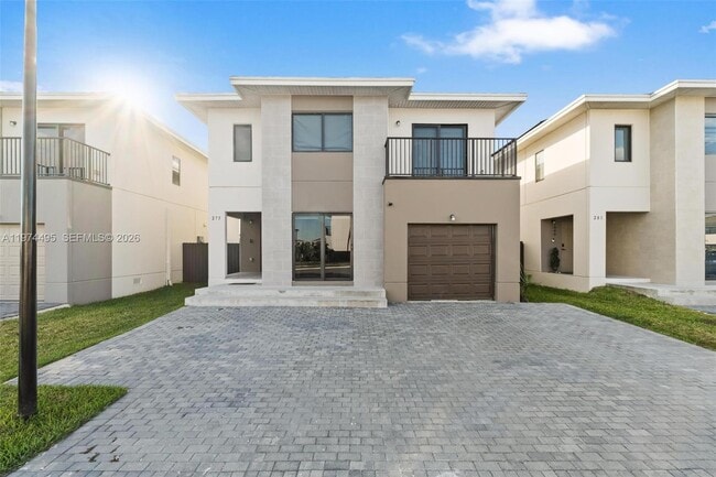 property at 275 NW 13th Pl