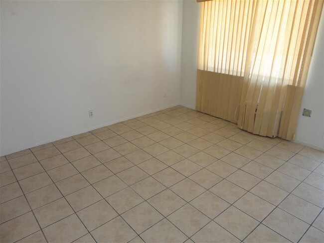 8944 Norton St in El Paso, TX - Building Photo - Building Photo