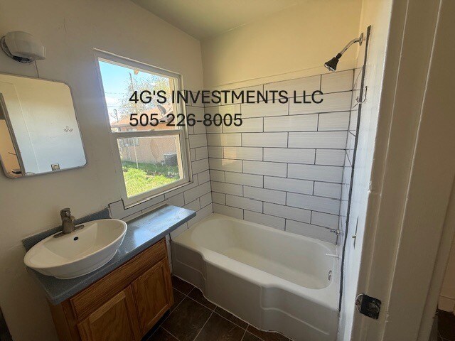 312 N Court Ave in Farmington, NM - Building Photo - Building Photo