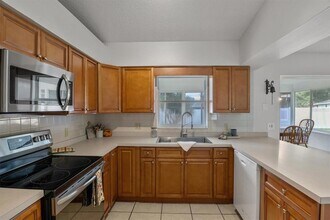 5167 Cambry Ln in Lakeland, FL - Building Photo - Building Photo