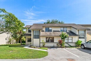 9308 Ketay Cir in Boca Raton, FL - Building Photo