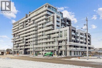 461 Green Rd in Hamilton, ON - Building Photo - Building Photo