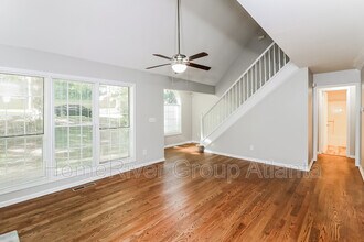 1620 Sir Galahad Dr SW in Marietta, GA - Building Photo - Building Photo