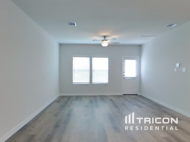 11506 Prosperity Dr in Crosby, TX - Building Photo - Building Photo