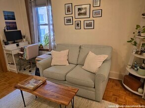 21 Beacon St, Unit 5Q in Boston, MA - Building Photo - Building Photo