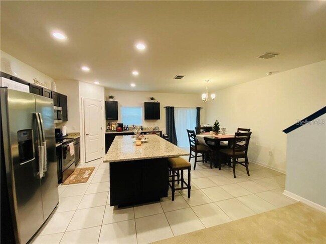 3802 Hampstead Ln in Lakeland, FL - Building Photo - Building Photo