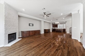 1819 Stacy Falls in Houston, TX - Building Photo - Building Photo