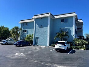 3004 NE 5th Terrace in Fort Lauderdale, FL - Building Photo - Building Photo