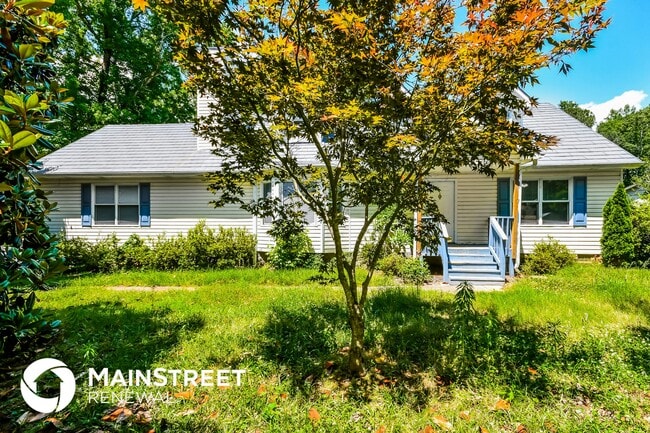 property at 2085 Edenwood Cir