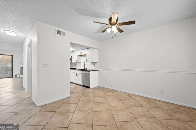 property at 579 Northridge Rd