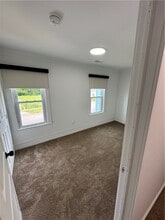 612 Lewis St in Elmira, NY - Building Photo - Building Photo