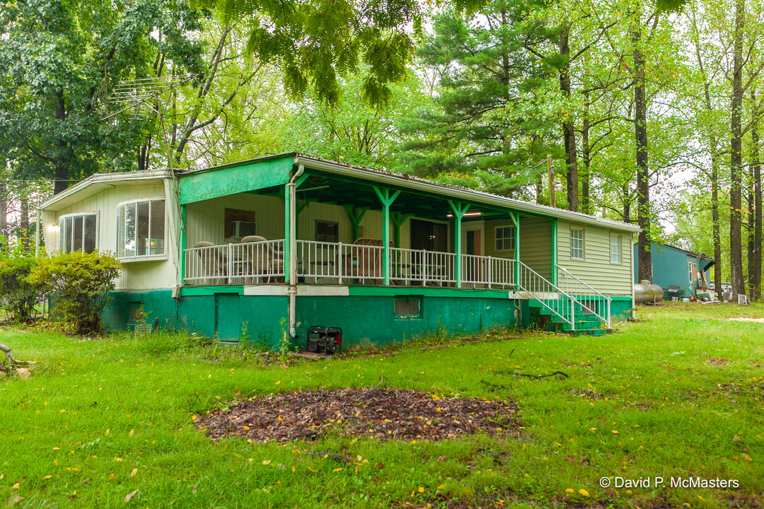 71 Red Tree Ln in Harpers Ferry, WV - Building Photo