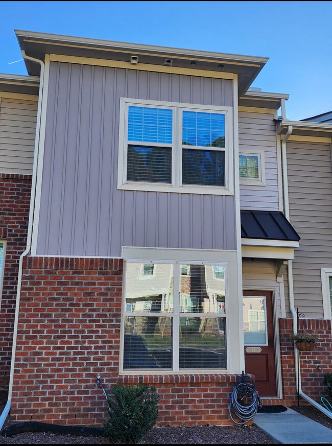 property at 71 Pocono Dr