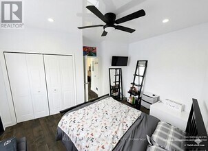 400 York Blvd in Hamilton, ON - Building Photo - Building Photo