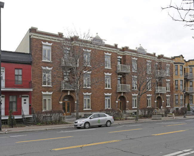 5926-5938 du Parc in Montréal, QC - Building Photo - Primary Photo