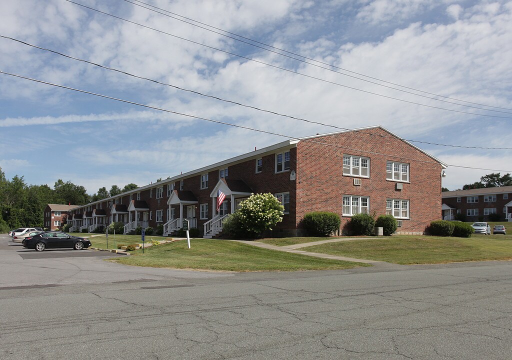 Latham Village Aptartments in Latham, NY - Building Photo