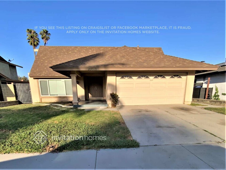 20030 Radlett Ave in Carson, CA - Building Photo