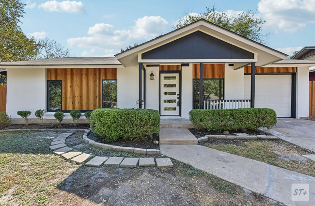 property at 909 Austin Highlands Blvd