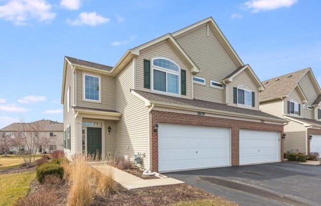 property at 3809 Pratt Ct