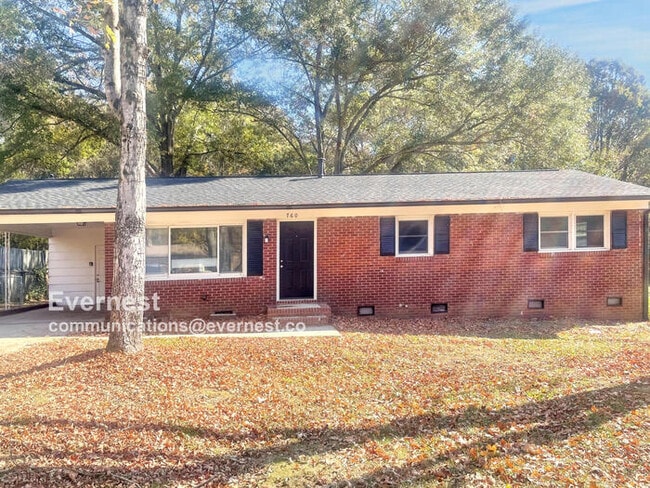 property at 760 Vancouver Ln