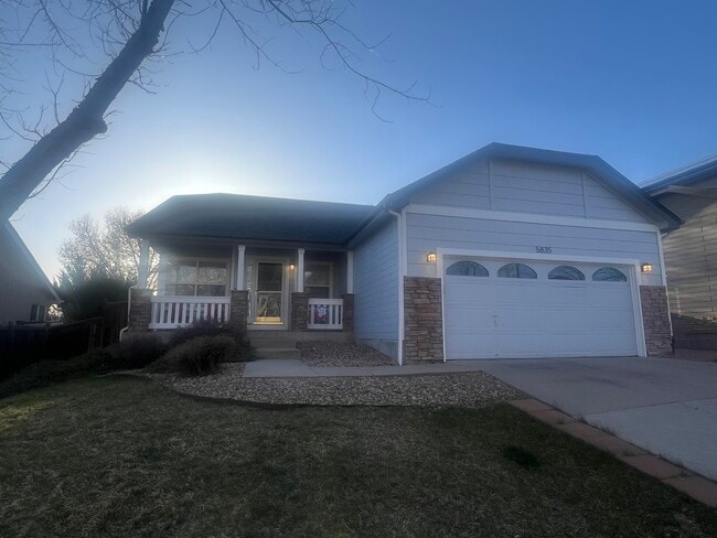 property at 5835 S Harlan St