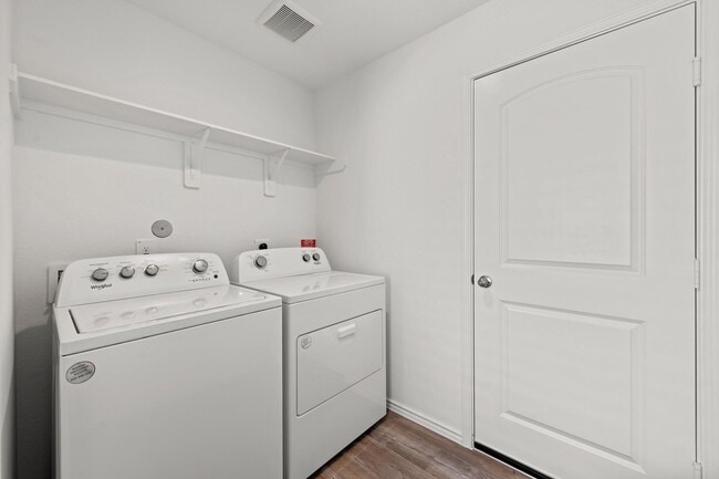 5710 Sycamore Glen Dr