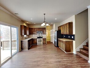 2128 Branch Oak Trl in Nashville, TN - Foto de edificio - Building Photo