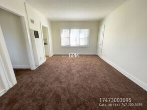 803 Lindaraxa Park N in Alhambra, CA - Building Photo - Building Photo