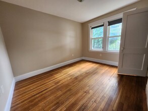 7 Richard Terrace in Boston, MA - Building Photo - Building Photo