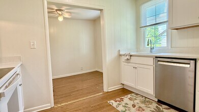 421 Battle Ave in Murfreesboro, TN - Building Photo - Building Photo