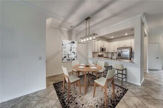 2656 Blossom Wy in Naples, FL - Building Photo - Building Photo