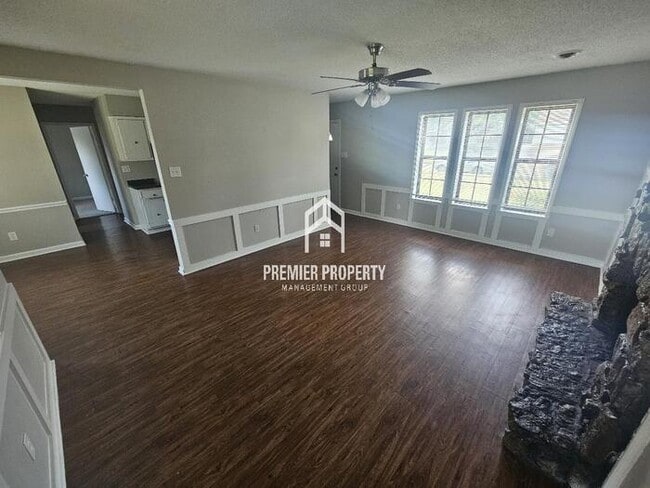6814 Greenbark Dr in Memphis, TN - Building Photo - Building Photo