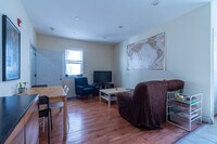 437 N Wiota St photo'