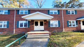 2604 Wayside Dr in Richmond, VA - Building Photo