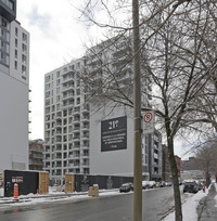 21e Arrondissement Phase I in Montréal, QC - Building Photo - Building Photo