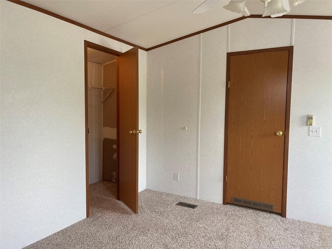 property at 605 Rd 5816