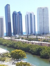 250 174th St in Sunny Isles Beach, FL - Building Photo - Building Photo