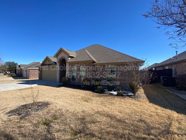 7504 Innisbrook Ln in Fort Worth, TX - Building Photo - Building Photo