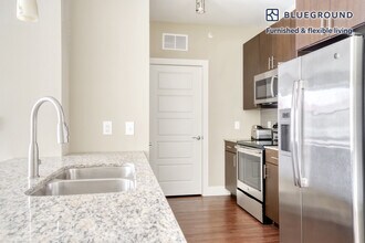 1900 Simond Ave in Austin, TX - Building Photo - Building Photo