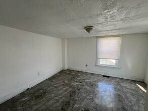 3056 Moosewood Ave in Cincinnati, OH - Building Photo - Building Photo